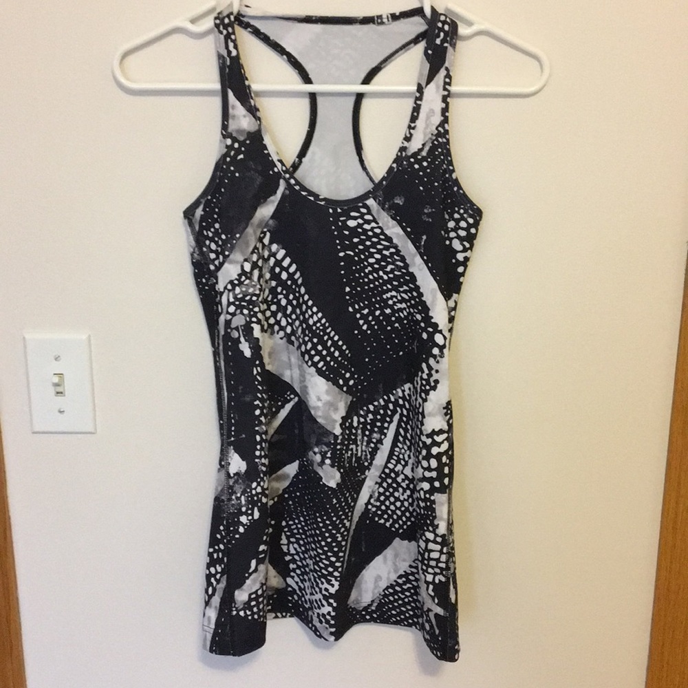 Lululemon Cool Racerback Tank top